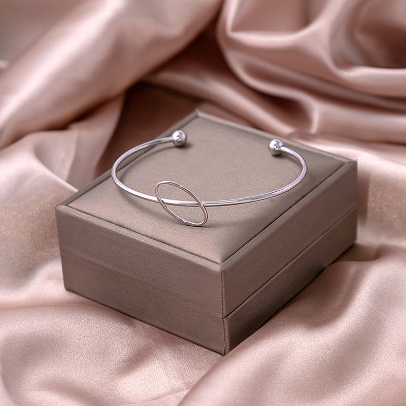 Wholesale Hollow Crescent Stainless Steel Bracelet